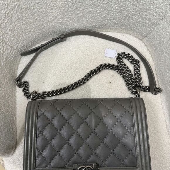 Chanel Metallic Calfskin Quilted Medium Boy Flap Dark Silver - Picture 1 of 12